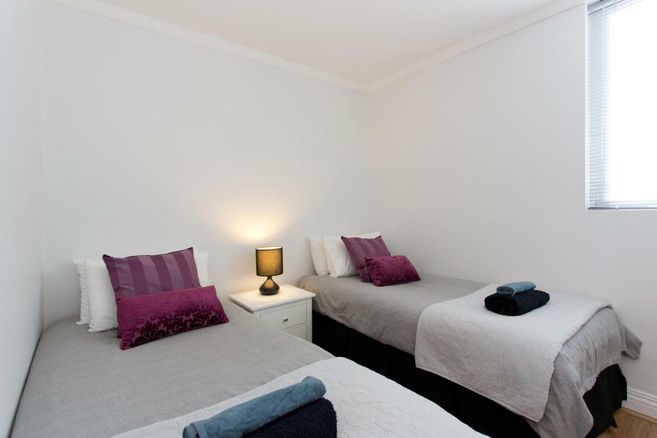 Ocean Breeze Apartment Fremantle Esterno foto