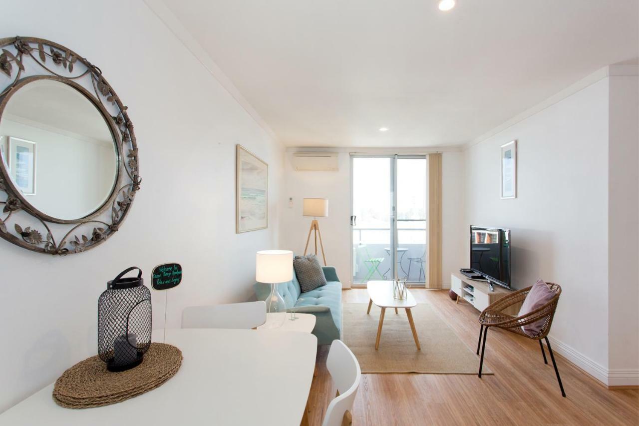 Ocean Breeze Apartment Fremantle Esterno foto